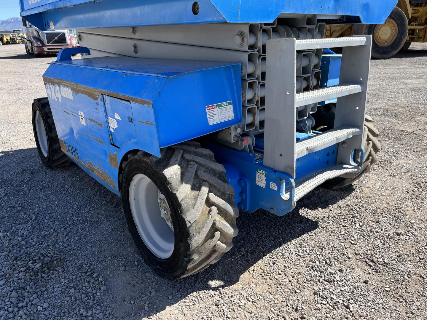 ./imagenes/INVOICE/2019/17079/ASCENSOR TIPO TIJERA GENIE GS-3268RT (35).JPG